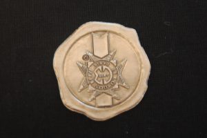 Pewter Label / Medallion